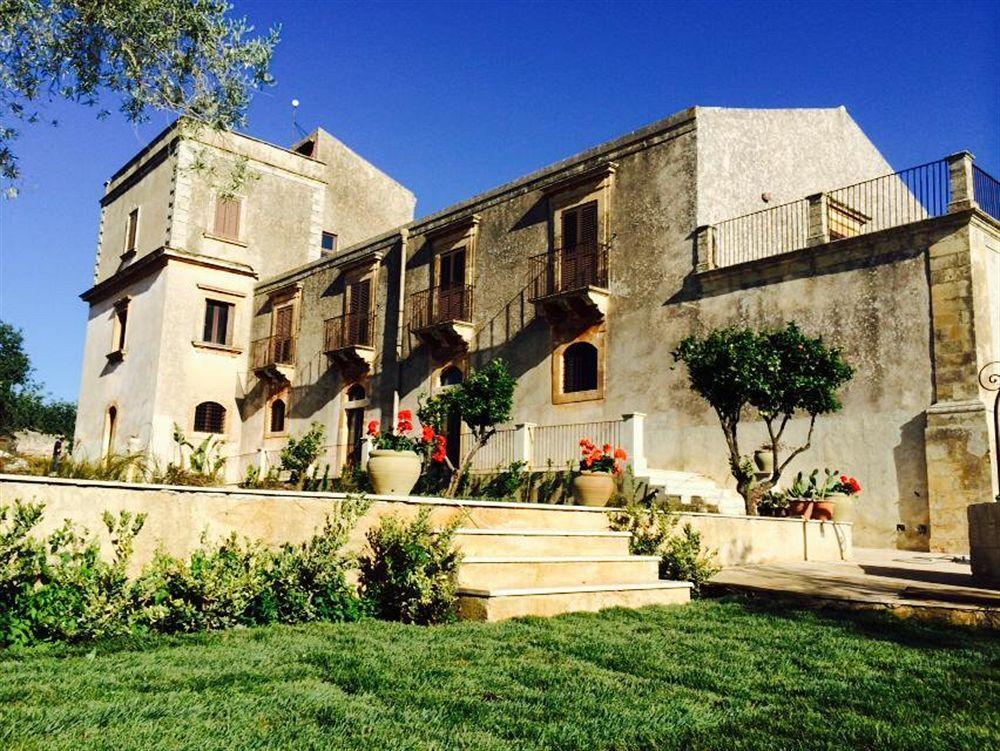 Borgo Del Carato Resort Solarino