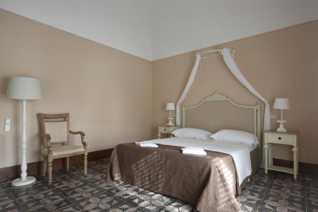 Resort Borgo Del Carato Solarino