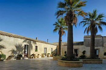 Borgo Del Carato 3*