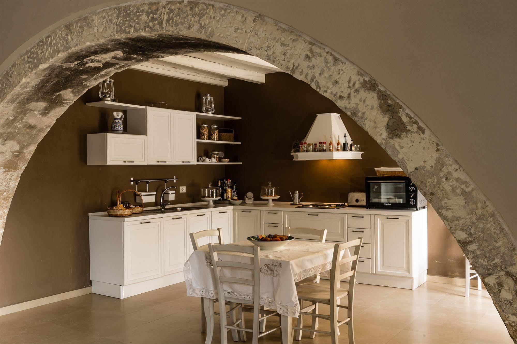 Resort Borgo Del Carato