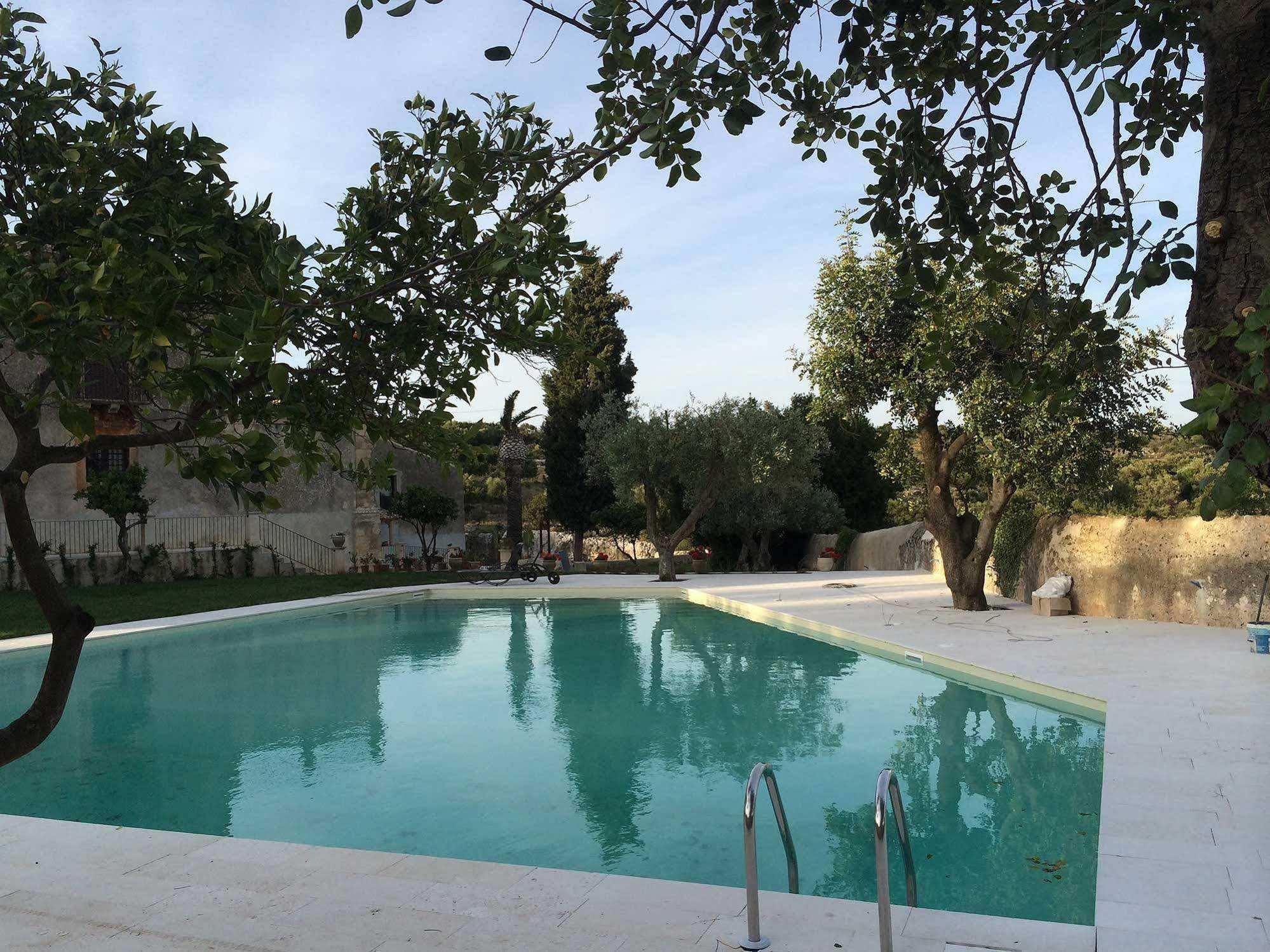 Borgo Del Carato Resort Solarino